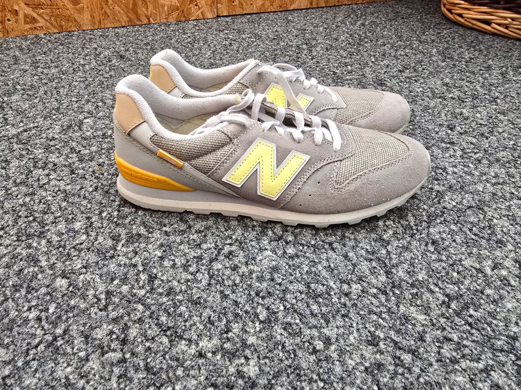 New Balance Scarpe da donna: New Balance Turnschuh gebraucht – Usato da Niederhünigen venduto da 12181 1