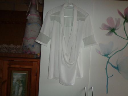 *** Tunika / Bluse mit  Details / von Lenny B