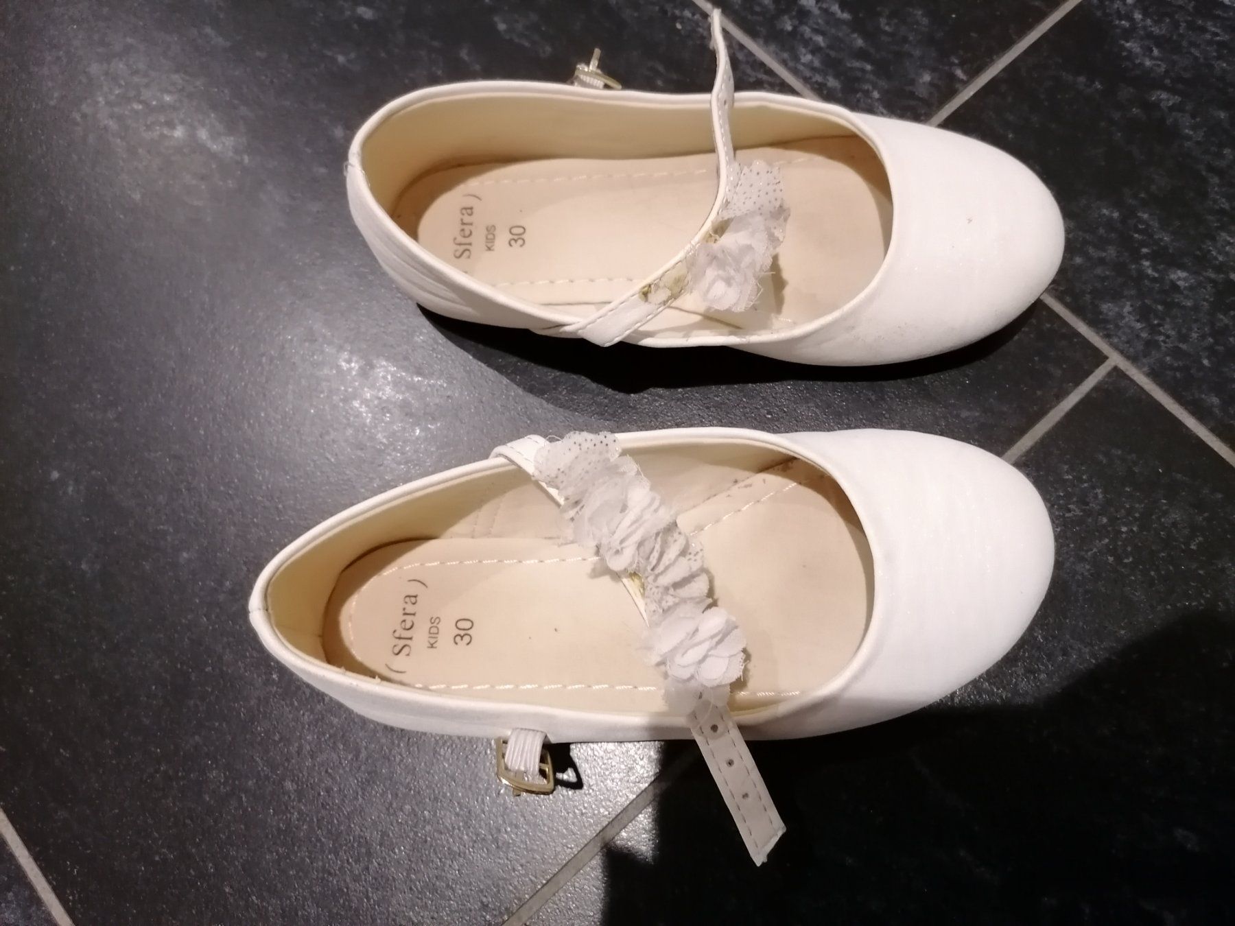 Scarpe per ragazze: Ballerinas Weiss Gr. 30 – Usato da Büttikon AG venduto da Amineah 3