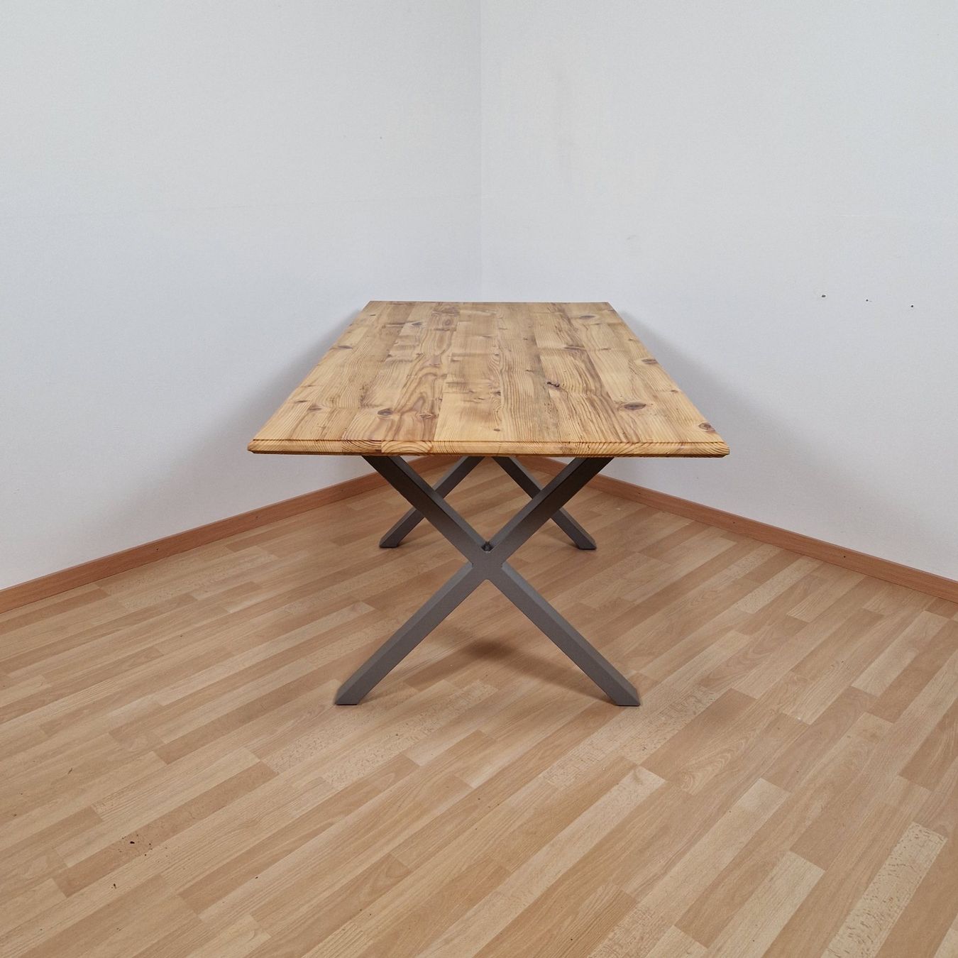 Tische: Tisch – Neu und originalverpackt aus Burgdorf von Equipmentart1 2