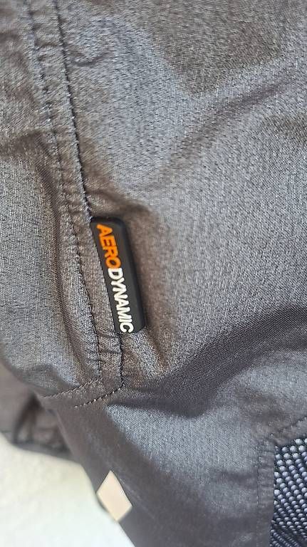 Gilets: X-Bionic Veloweste, Windbreaker, Gilet, Gr. L – D'occasion à Benzenschwil par islandtreter 3