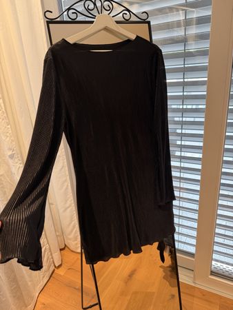 Damen Kleid schwarz langarm 