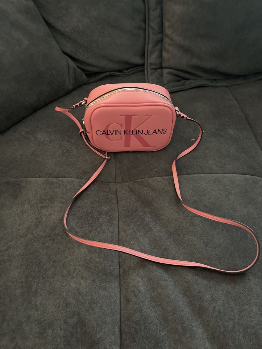 Calvin Klein Borse da donna: Calvin Klein Jeans Tasche – Usato da Naters venduto da Ivana.94