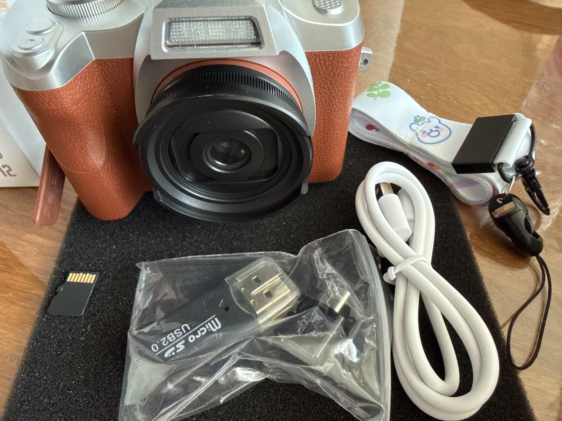 Kamera: Kleine Digitalkamera – Neu und originalverpackt aus Ebikon von Jascha0 5