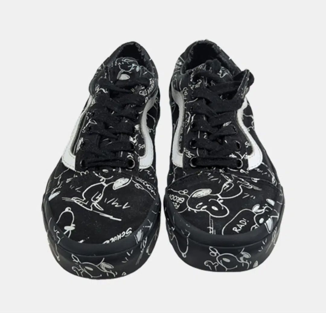 Vans Scarpe da donna: Vans Old Skool Peanuts Snoopy T36.5 – Nuovo (secondo la descrizione) da Le Locle venduto da Threads_CH 1