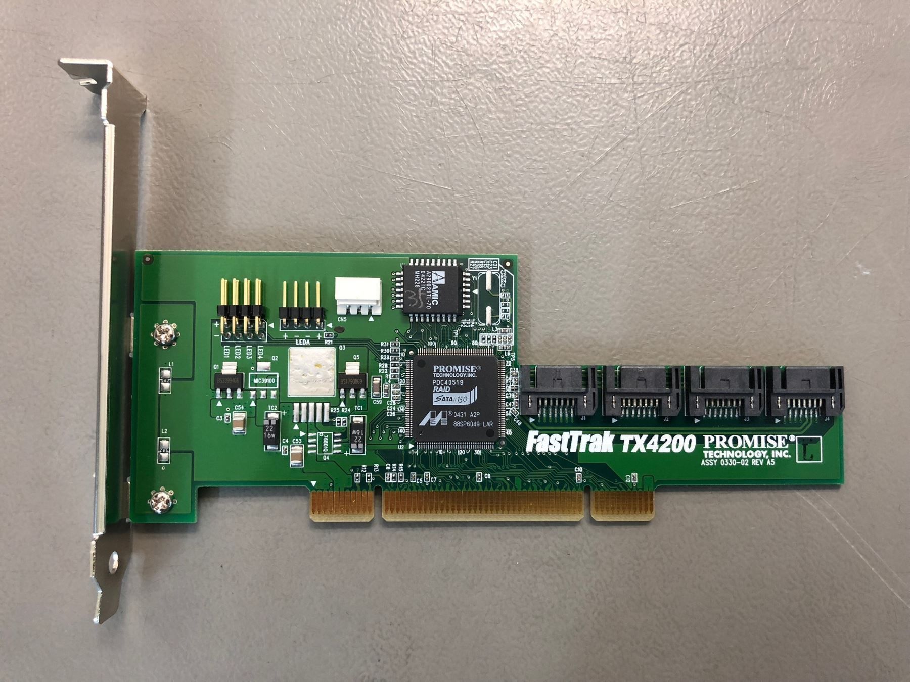 Server: 4Stck FastTrak TX4200-storage controller – Nuovo (secondo la descrizione) da Büron venduto da Restposte