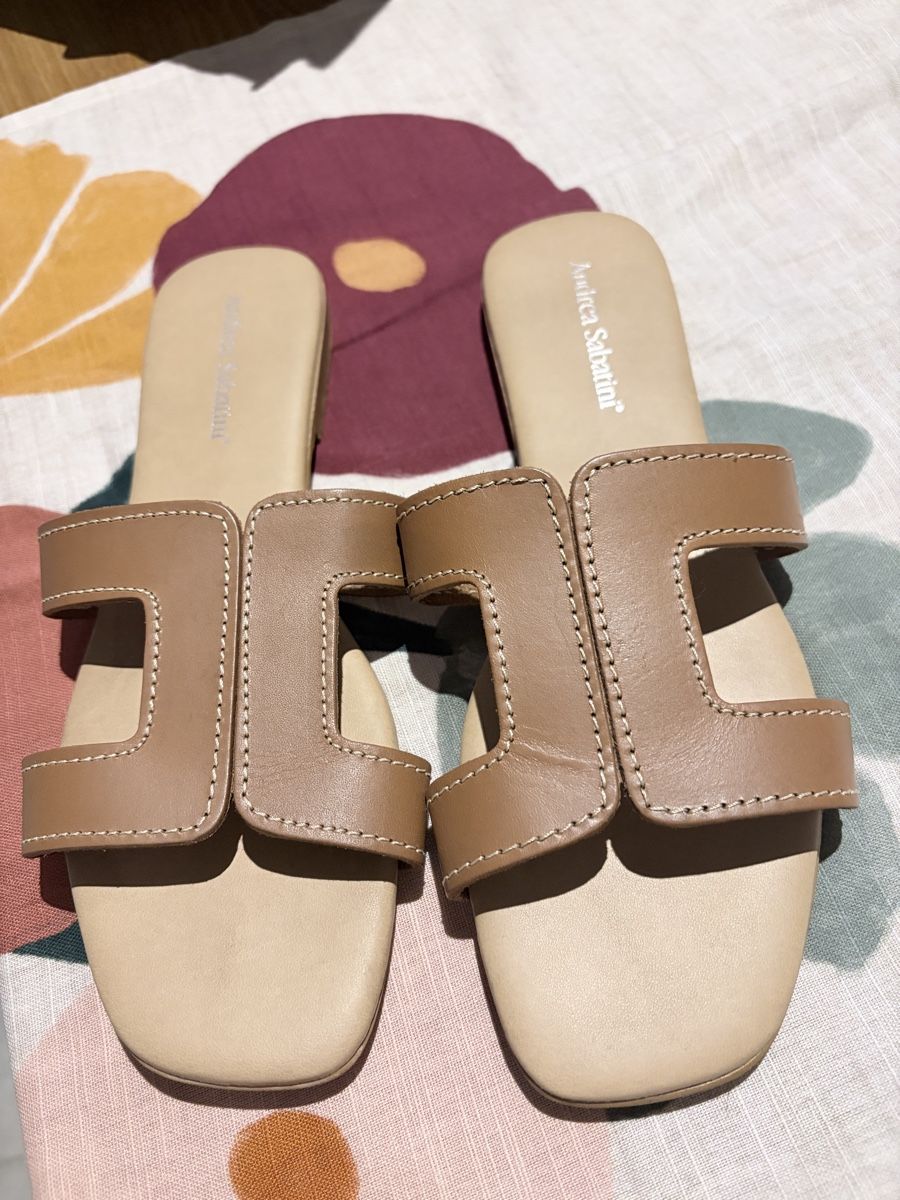 Damenschuhe: Sandale camel – Gebraucht aus Montpreveyres von hae_zk6g