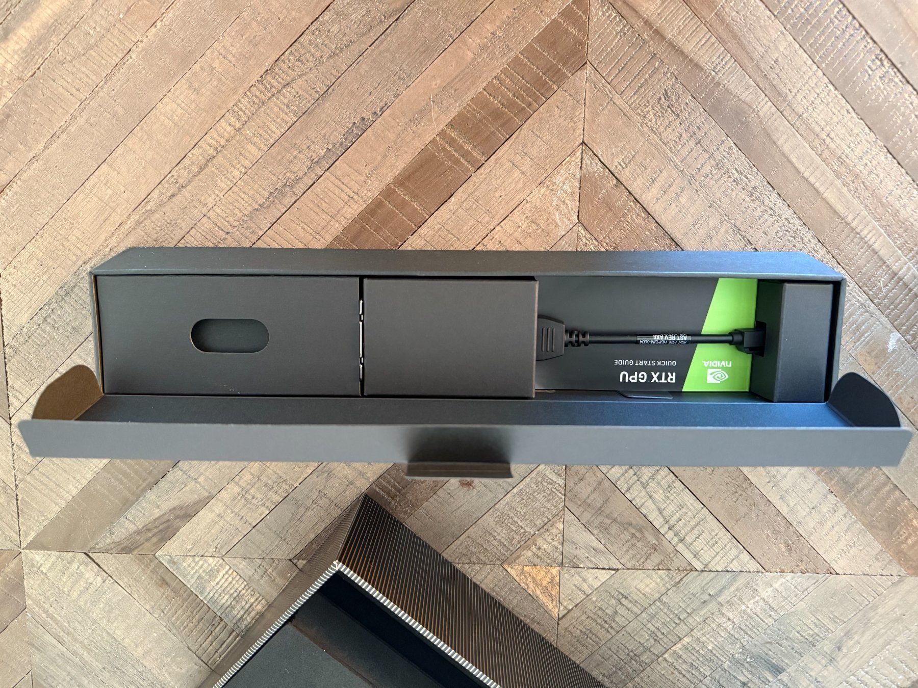 Nvidia Cartes graphiques: NVIDIA RTX A2000 6GB + OVP (1/2) – D'occasion à Mellingen par wattana 6