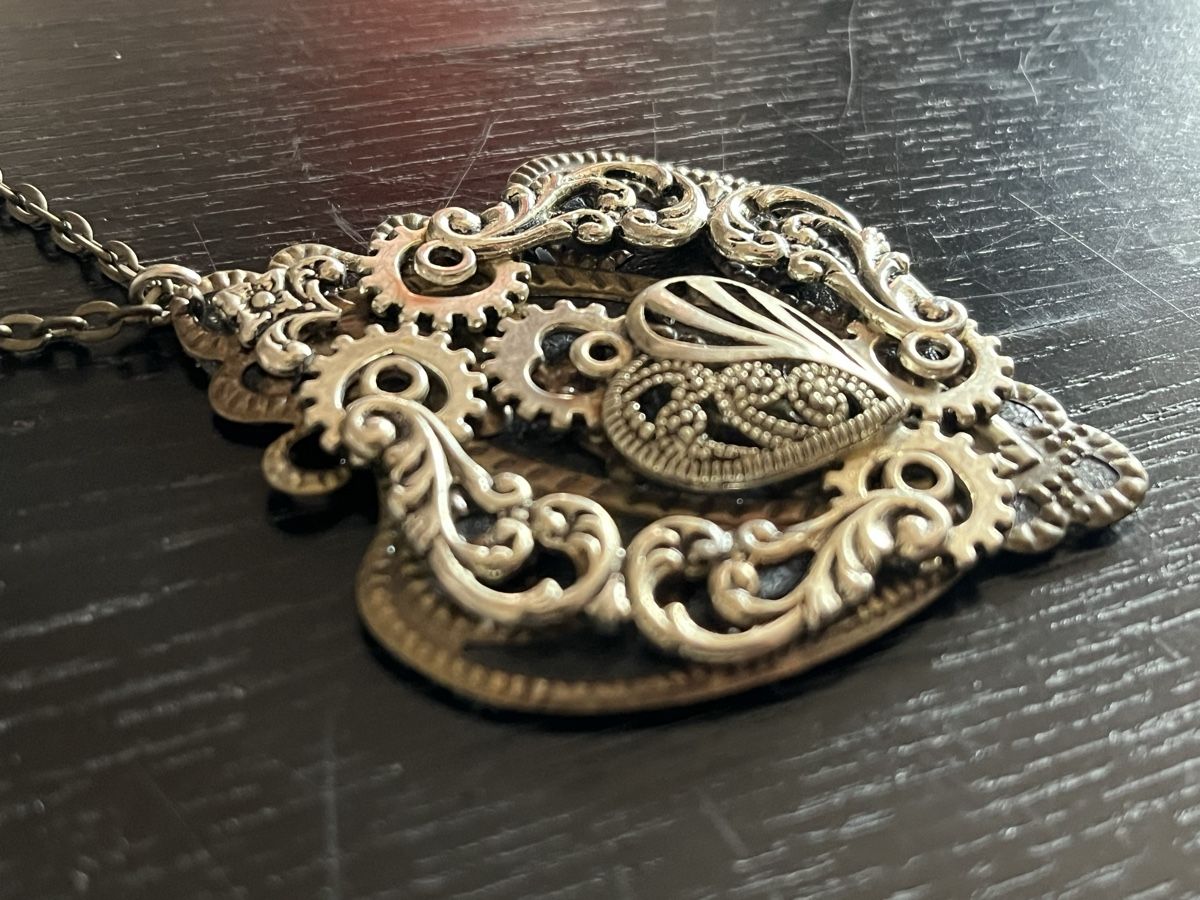 Catenine: Kette im Steampunk Stil / Unikat / Herz – Nuovo (secondo la descrizione) da Biel/Bienne venduto da LadyDita 2