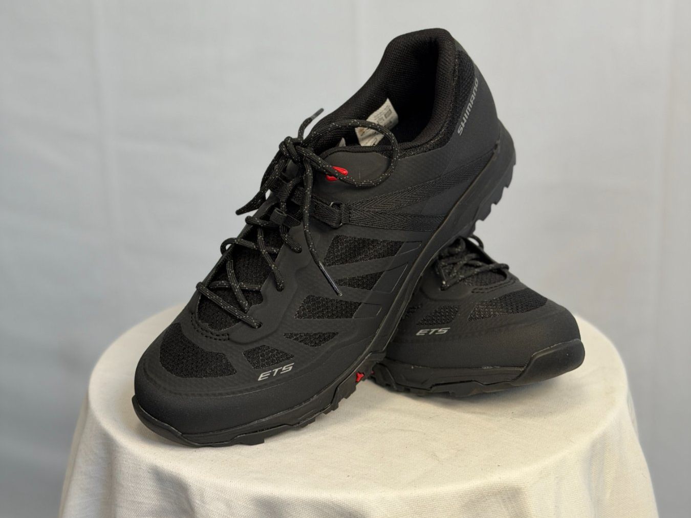 Shimano Herrenschuhe: Chaussures Shimano ET5 – Neu und originalverpackt aus Ecuvillens von PS_Cycles 1