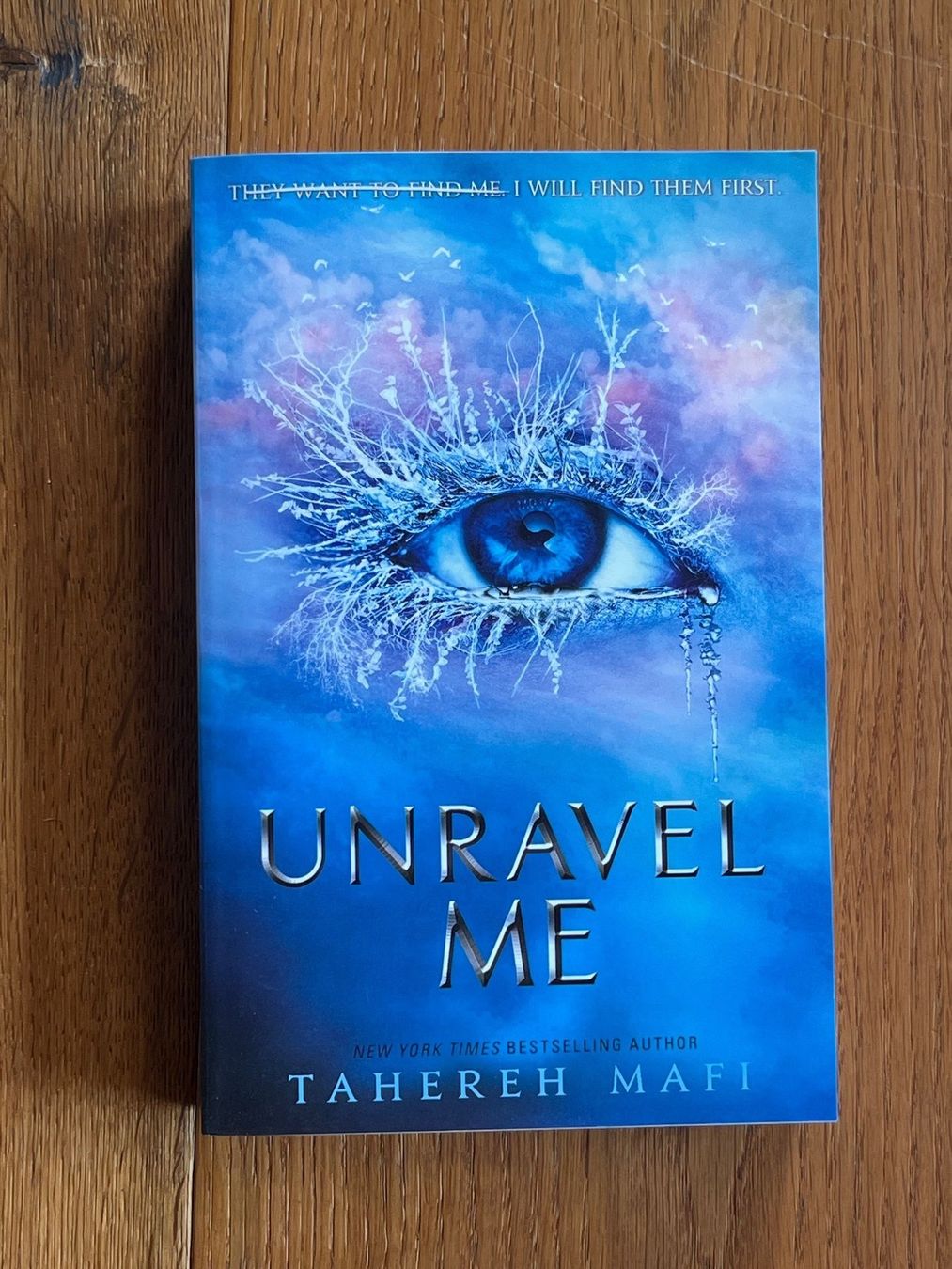Libri: Unravel me - Tahereh Mafi – Usato da Richterswil venduto da tilodecooli