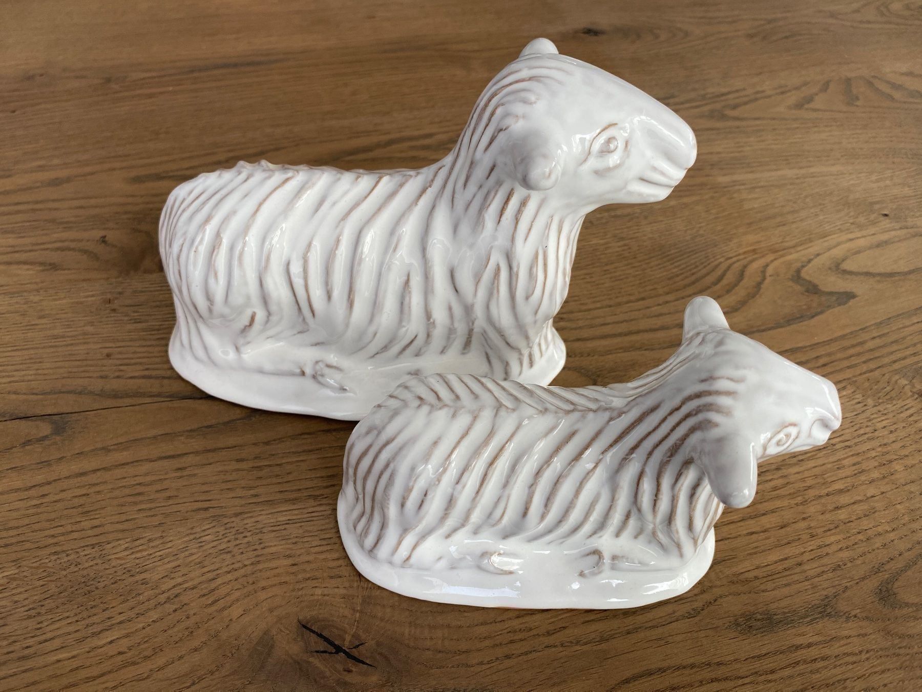 Statuette: 2 Deko Schafe Lamm Oster Deko – Usato da Rickenbach b. Wil venduto da sunneschii_ 3