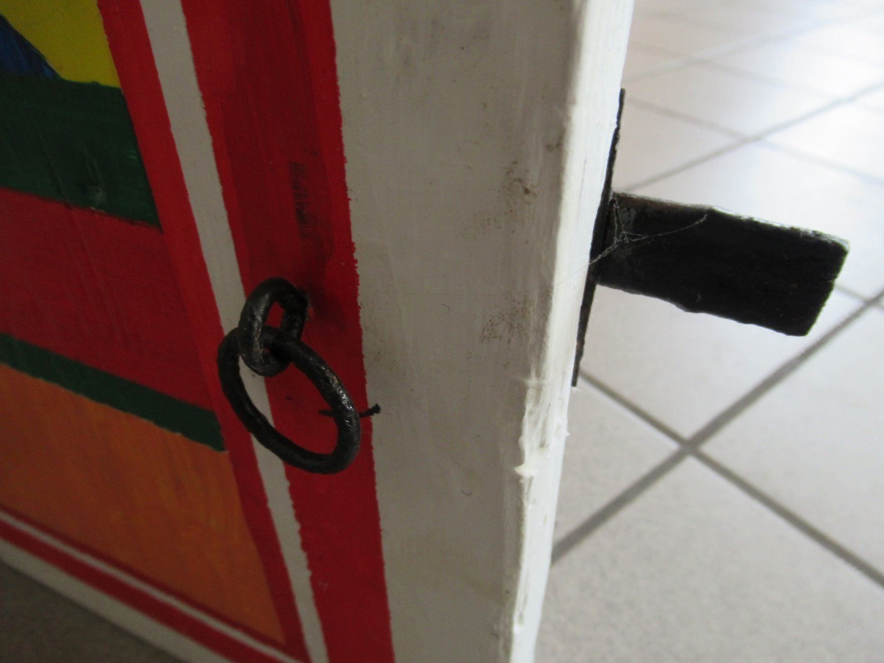 Finestre: Bild auf altem Holzfensterladen – Usato da Ebmatingen venduto da top-zuerich 3