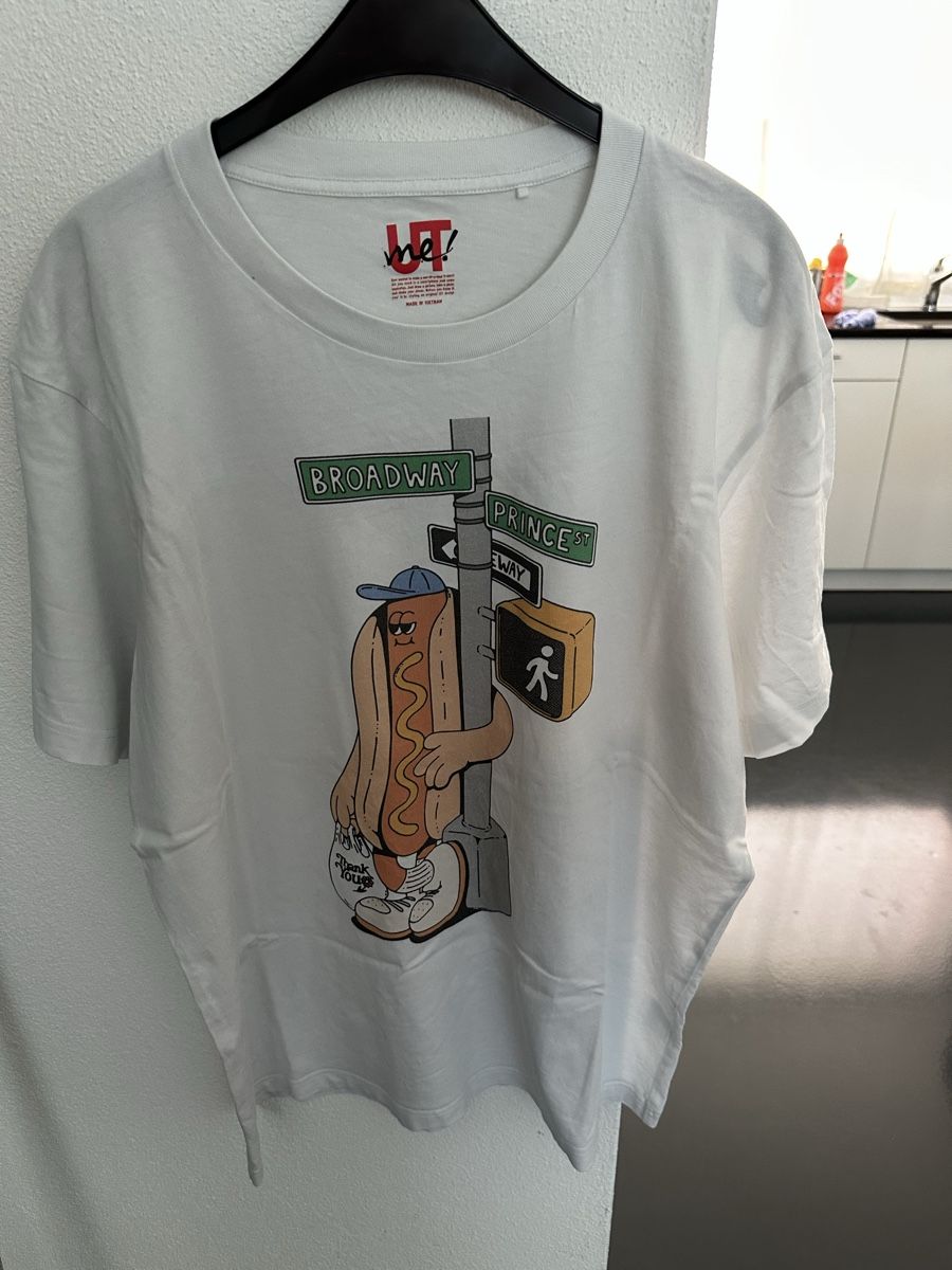 T-shirts: Hotdog Tshirt – Neuf (Voir description) à Schlieren par James1010