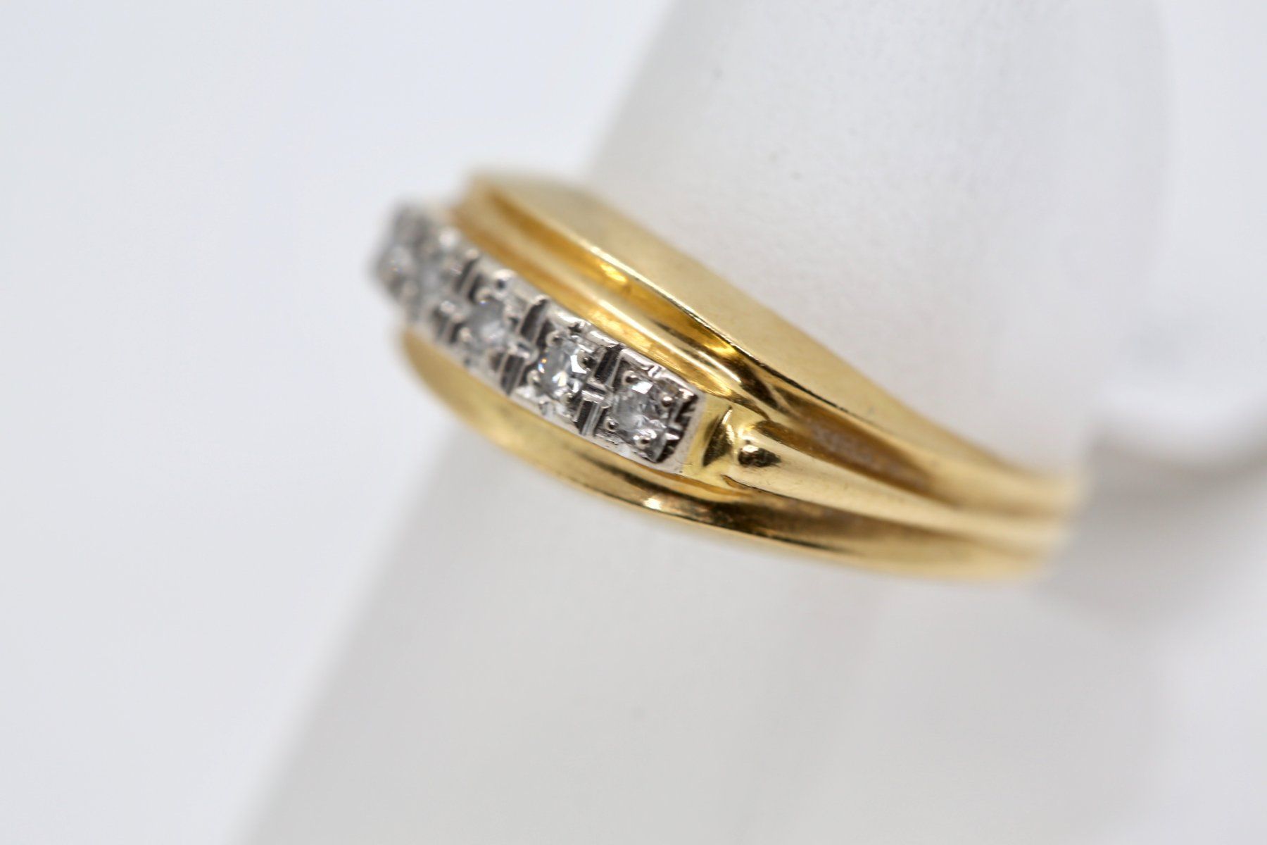 Anelli: Goldring 18K mit 5 Diamanten – Usato da Reinach BL venduto da Han-Numismatik 1