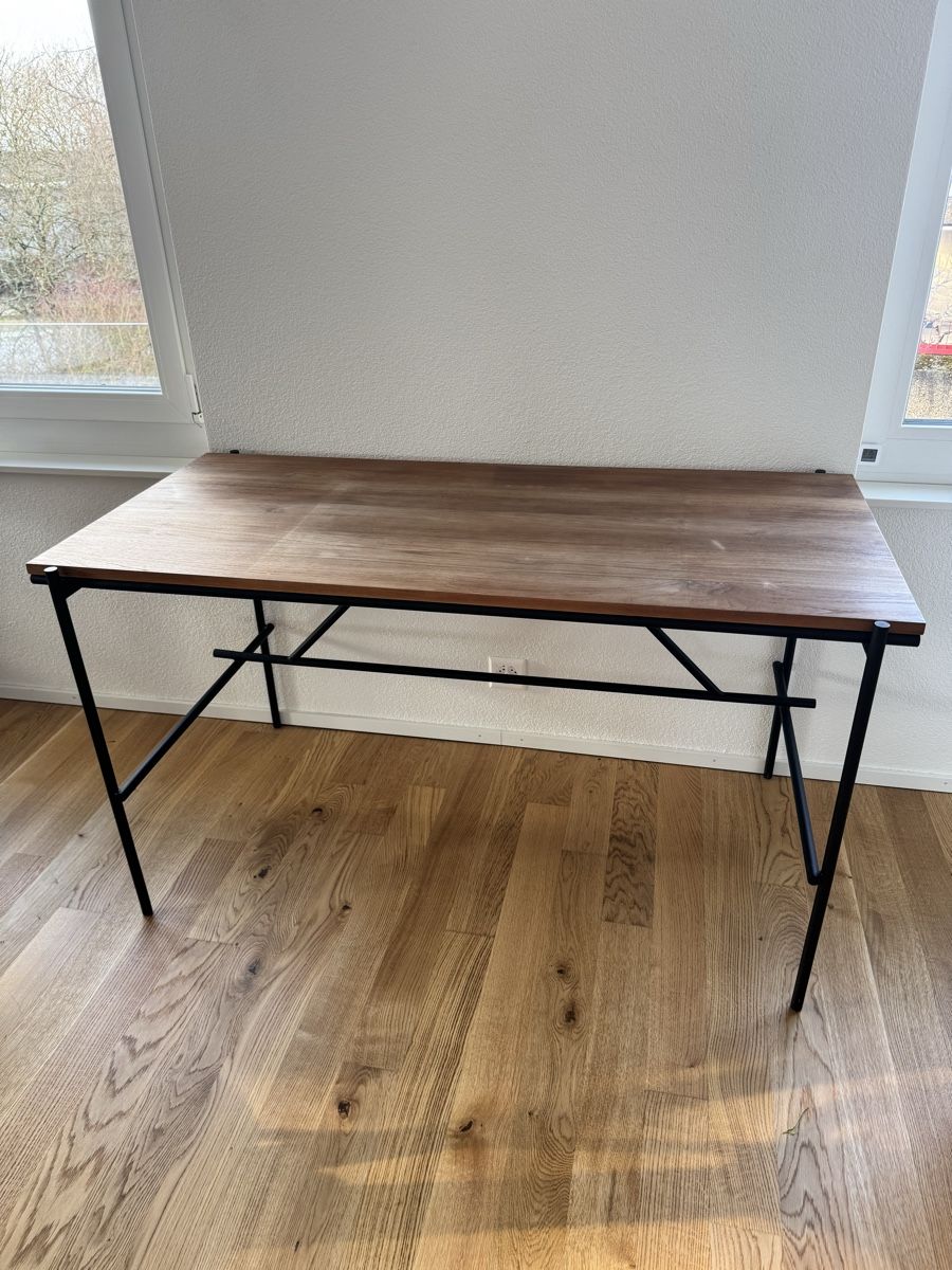 Ethnicraft Schreibtische: Schreibtisch – Gebraucht aus Lyss von WhiteSuede 1