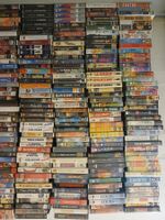lot d'environ 270 cassettes VHS