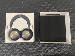 Beoplay Portal PC PS Navy
