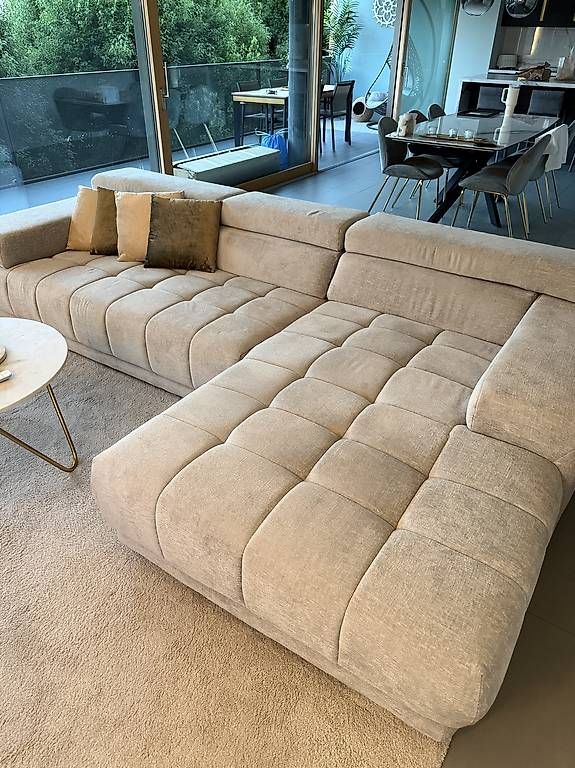 Divani: Divano angolare Pfister  310 x 190 cm – Usato da Locarno venduto da RicardoFuentes