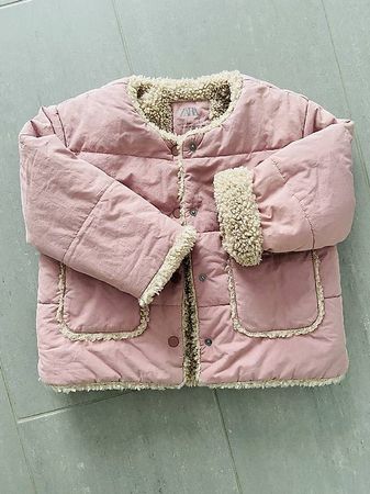Jacke gefüttert