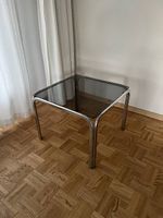 Vintage Couchtisch / Glastisch, Space Age Design (70er/80er)