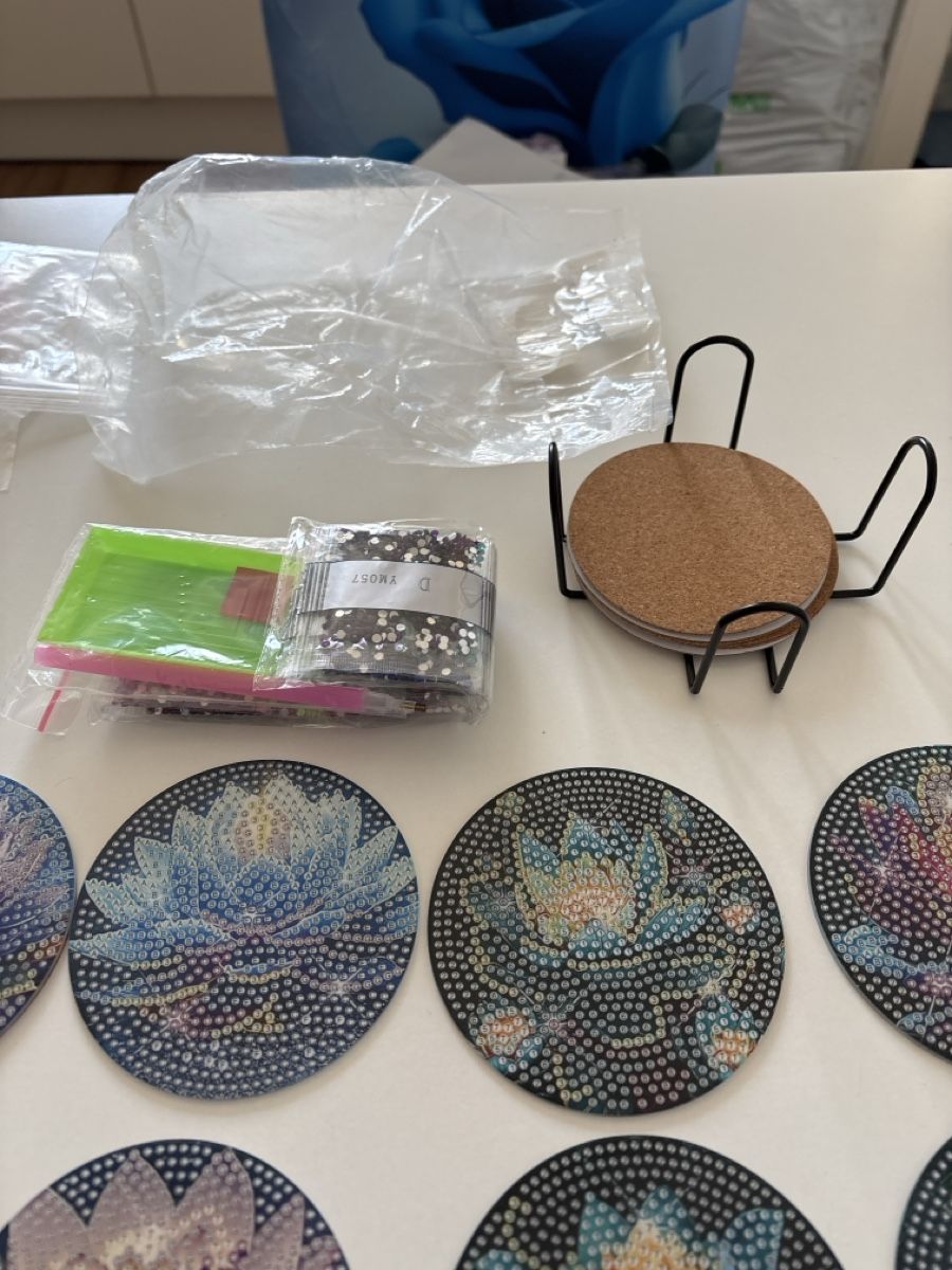 Kit bricolage: Untersetzer Diamond Paiting – Nuovo (secondo la descrizione) da Amriswil venduto da SCHLOSSGEISTLI 3
