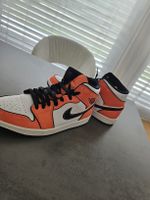 Jordan 1 Mid Sneakers Orange Weiss Grösse 42, selten getrage