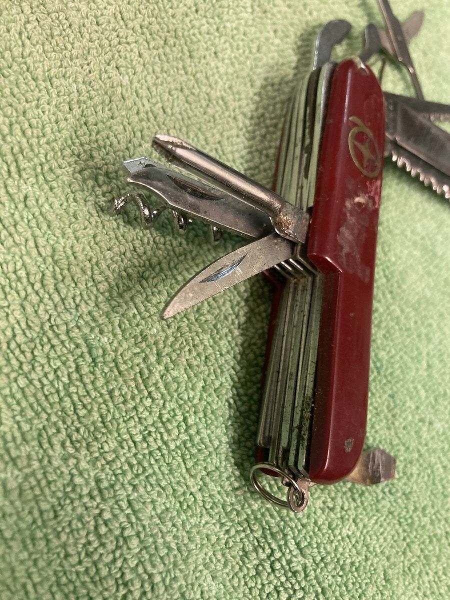 Coltelli tascabile: Taschenmesser – Usato da Hindelbank venduto da Warentaxi