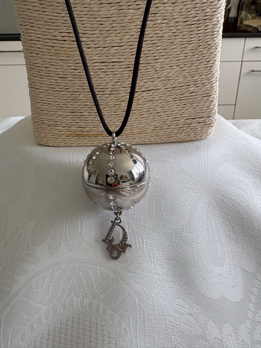 Dior Catenine: Dior Modeschmuck – Usato da Schönenberg ZH venduto da Roxana8820
