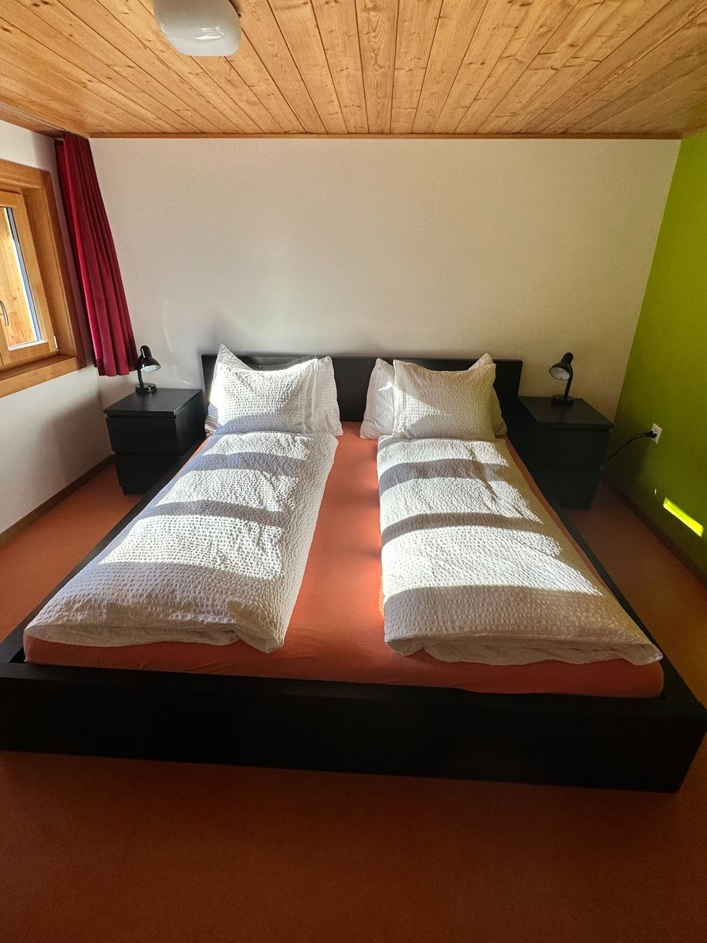 Ikea Letti: Doppelbett MALM 1,80m – Usato da Stechelberg venduto da Mountain-Flohmi