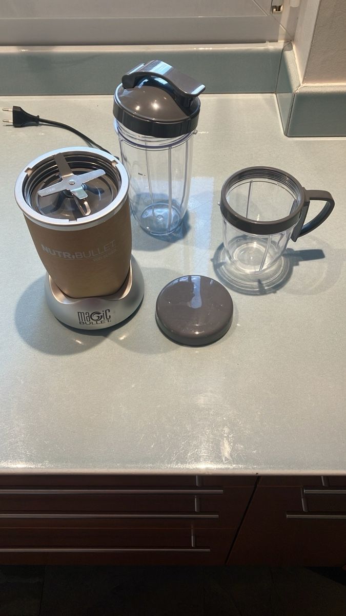Nutribullet Elettrodomestici da cucina: NutriBullet Mixer 900 Serie  – Usato da Wittenbach venduto da newzealand09