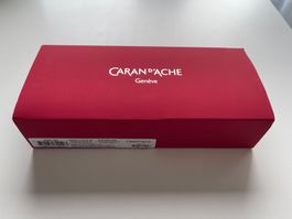 Caran d'Ache Leman Kugelschreiber Ebenholz schw., rhodiniert