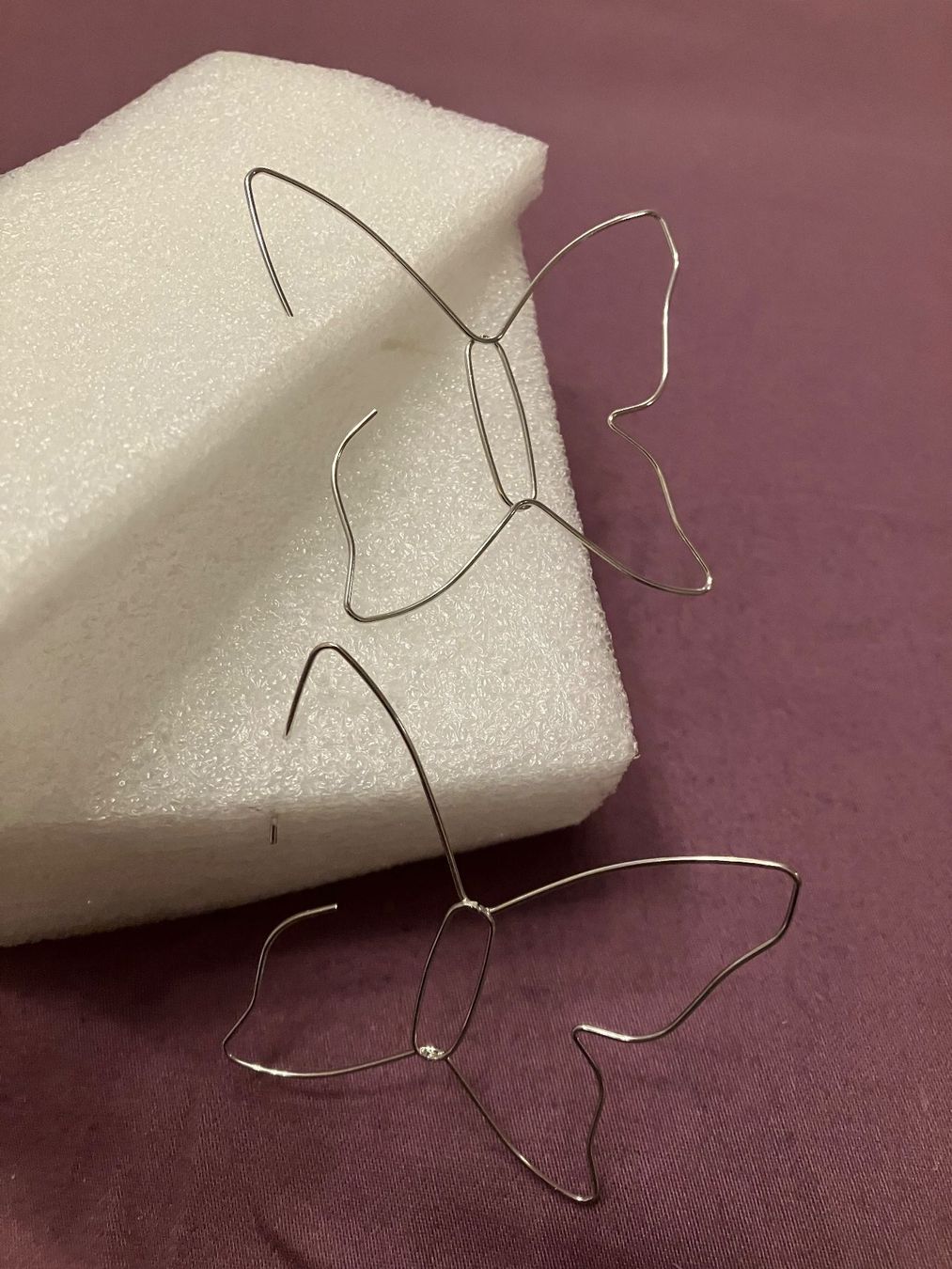 Orecchini pendenti & Orecchini a lobo: Modeschmuck Schmetterling Ohrringe, silberfarben, NEU – Nuovo (secondo la descrizione) da Affoltern am Albis venduto da Dlotti 1