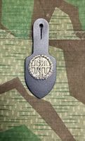 Schweizer Armee / Uniform / Militaria / Armee / Tenue A