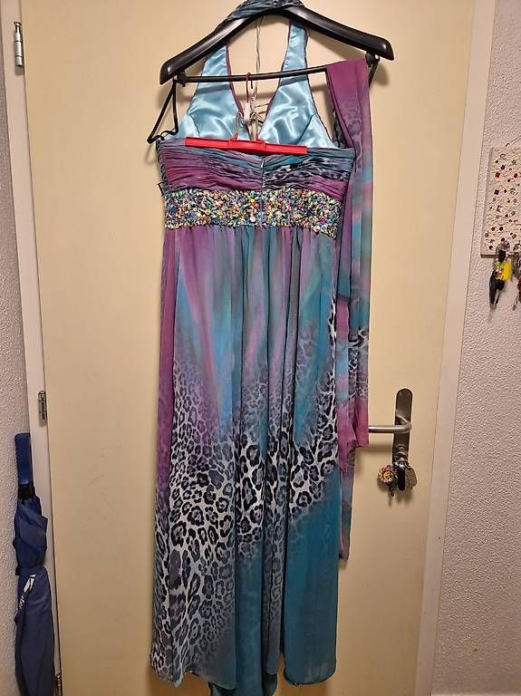 Vestiti: Wunderschönes Festkleid Gr. 42 – Usato da Winterthur venduto da Neuesim 2