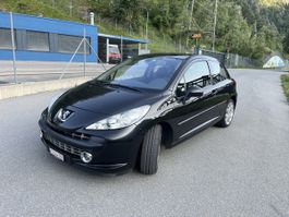 Peugeot 207 1.6 thp 150ps