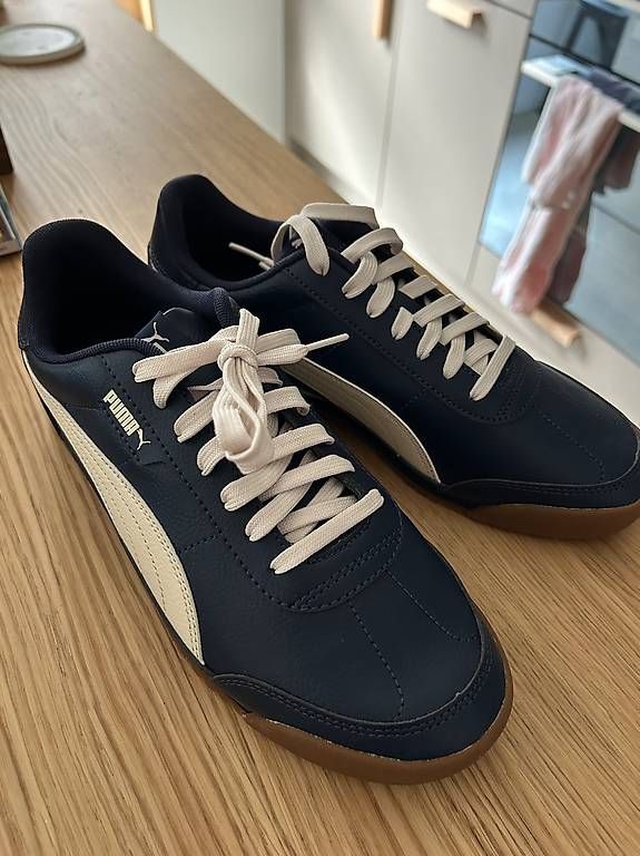 Herrenschuhe: Puma Sneakers Blau Neu  – Neu und originalverpackt aus Basel von 6orange8