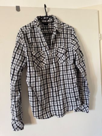 👔 Kariertes Hemd – Grösse M
