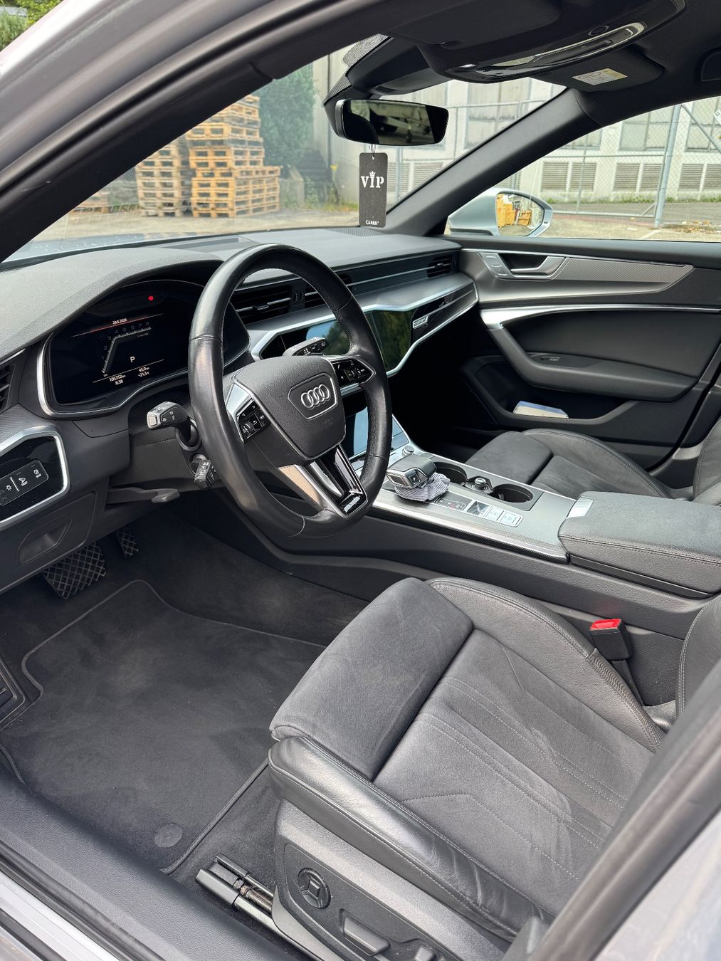Audi Automobili: Audi A6 45 Tfsi Sport 265ps – Usato da Oensingen venduto da tri_n9r7 6