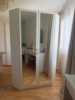 sehr gut erhaltener Essschrank