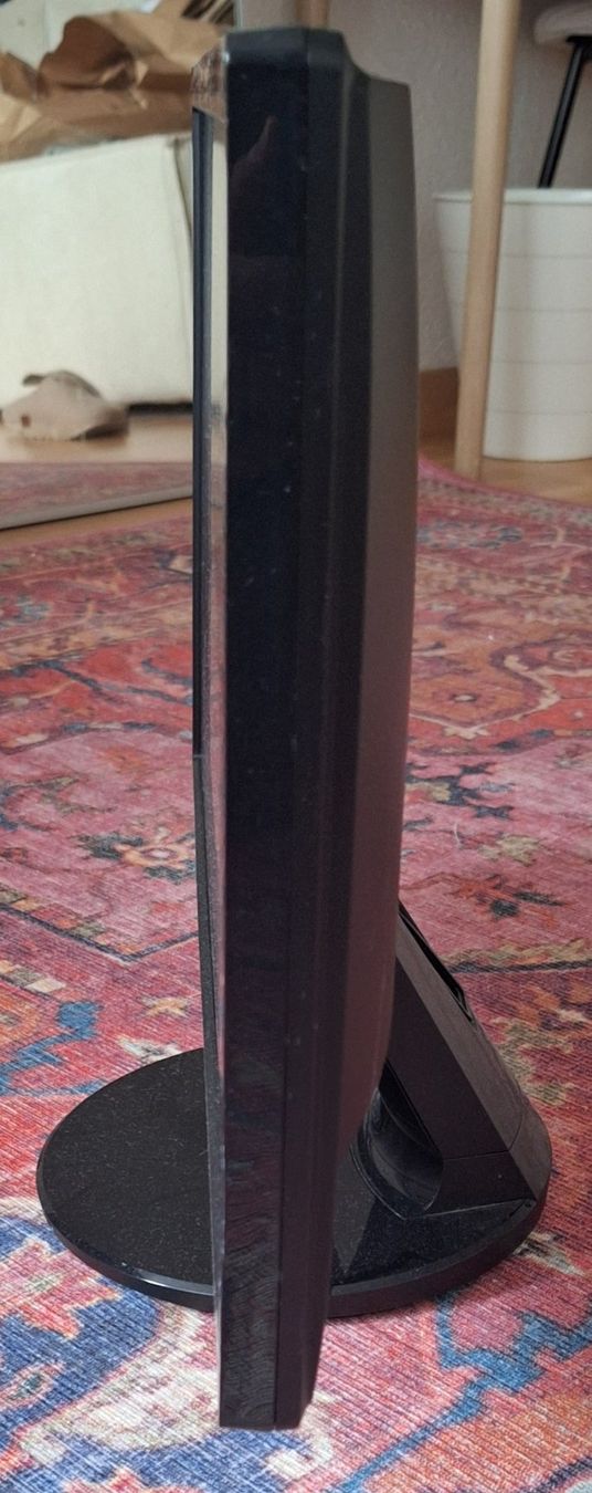 Asus Monitor: Ecran d'ordinateur Asus – Usato da Neuchâtel venduto da Giannis_23 1