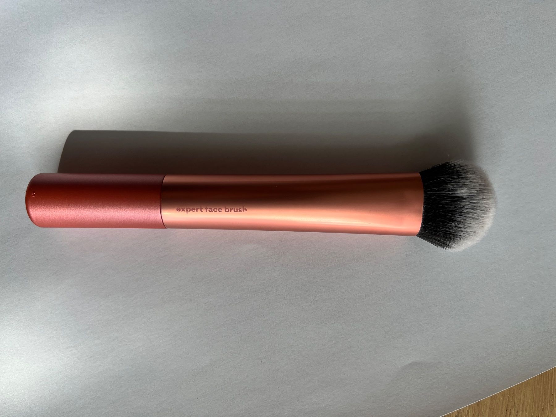 Make-up: REAL TECHNIQUES Expert Face Brush RT 200 – Usato da arbon venduto da dakin 1