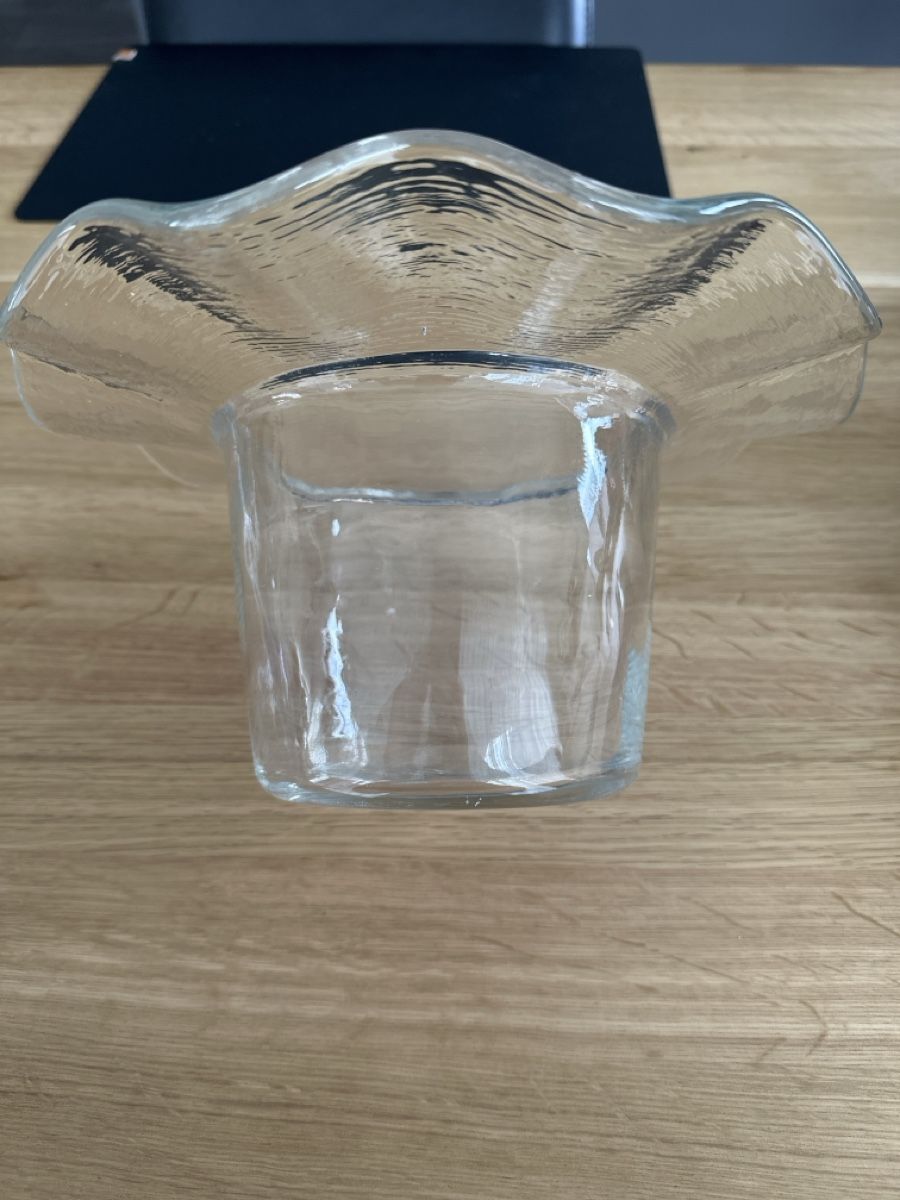 Glasi Hergiswil Bicchieri: Glasi Hergiswil Wellenrand Topf /Vase – Usato da Münsingen venduto da FiNiMu 3