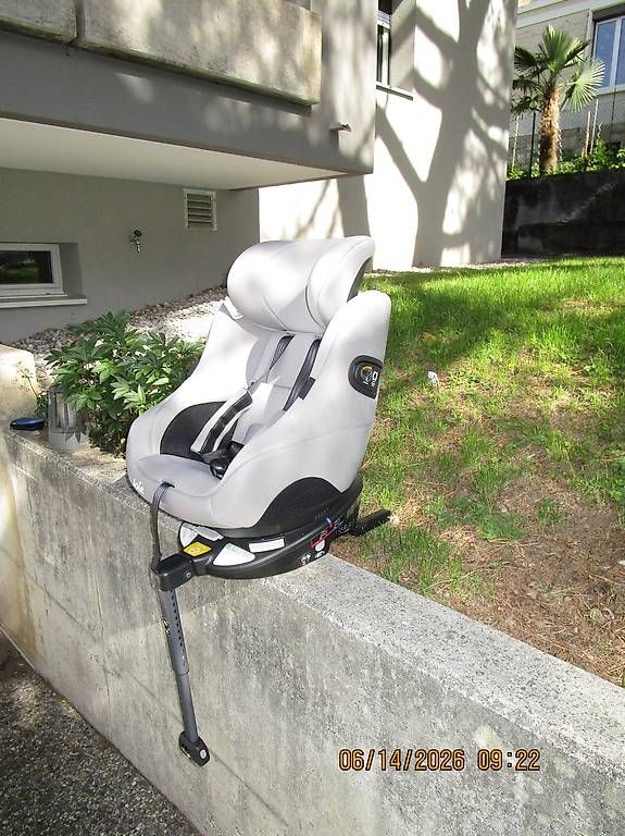 Seggiolini per auto: siège auto I- SPIN 360° – Usato da Clarens venduto da krampou 3