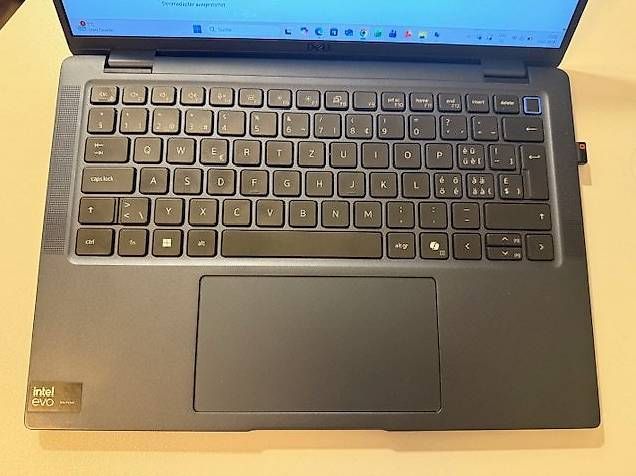 Dell Notebook: Dell Latitude 7450 Laptop – Usato da Zürich venduto da phi_c6ww 2
