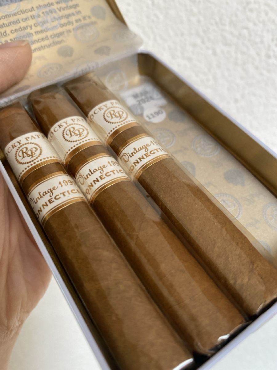 Sigari: Premium Cigars / Rocky Patel 3Stück – Nuovo e nell'imballaggio originale da Rain venduto da kot_qqr8