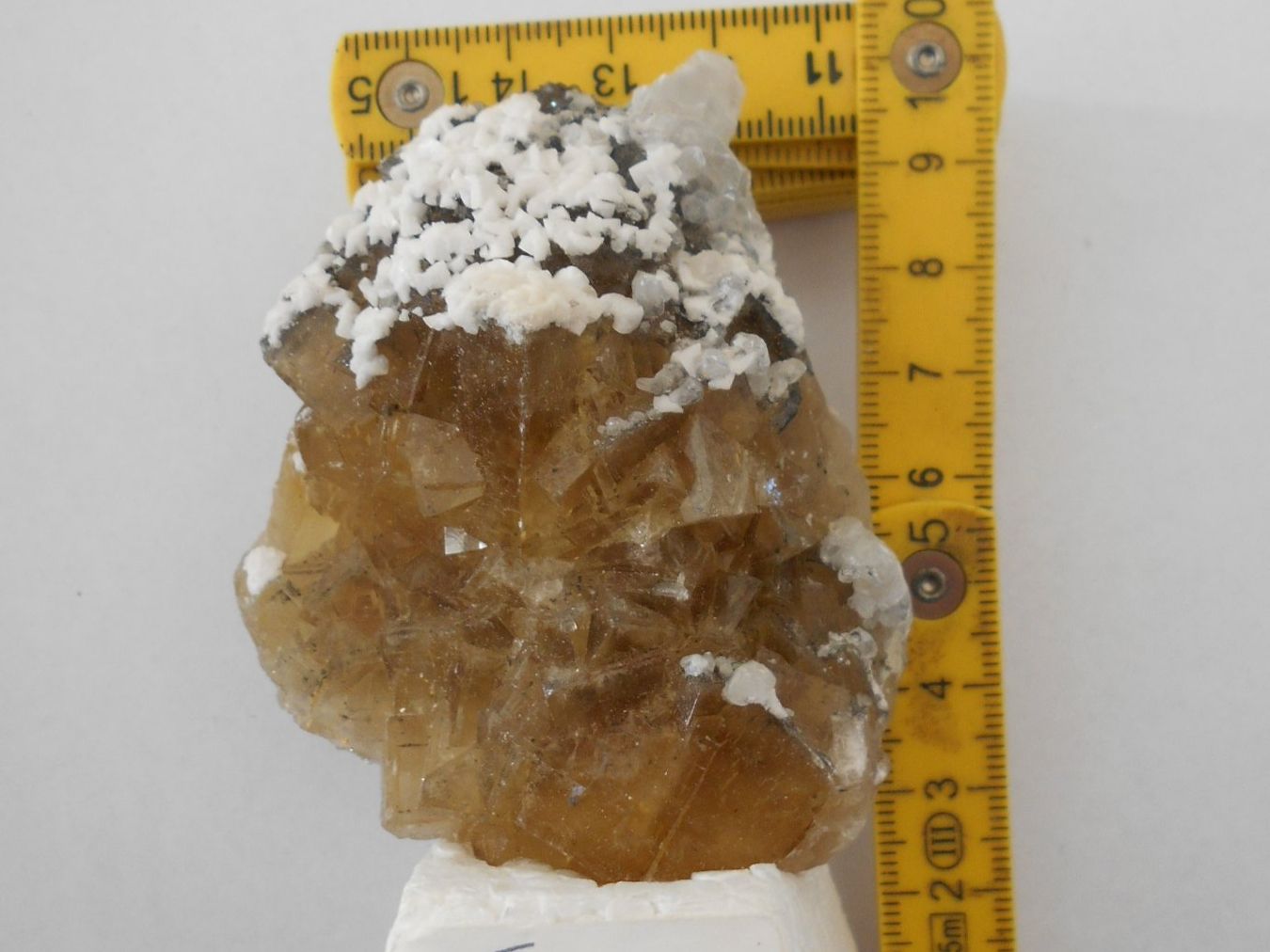 Minéraux & Lithothérapie: Fluorit mit Dolomit und Calcit Spanien – Neuf (Voir description) à Zürich par AllesStein007 2
