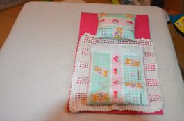 POUPPE BETT NEU