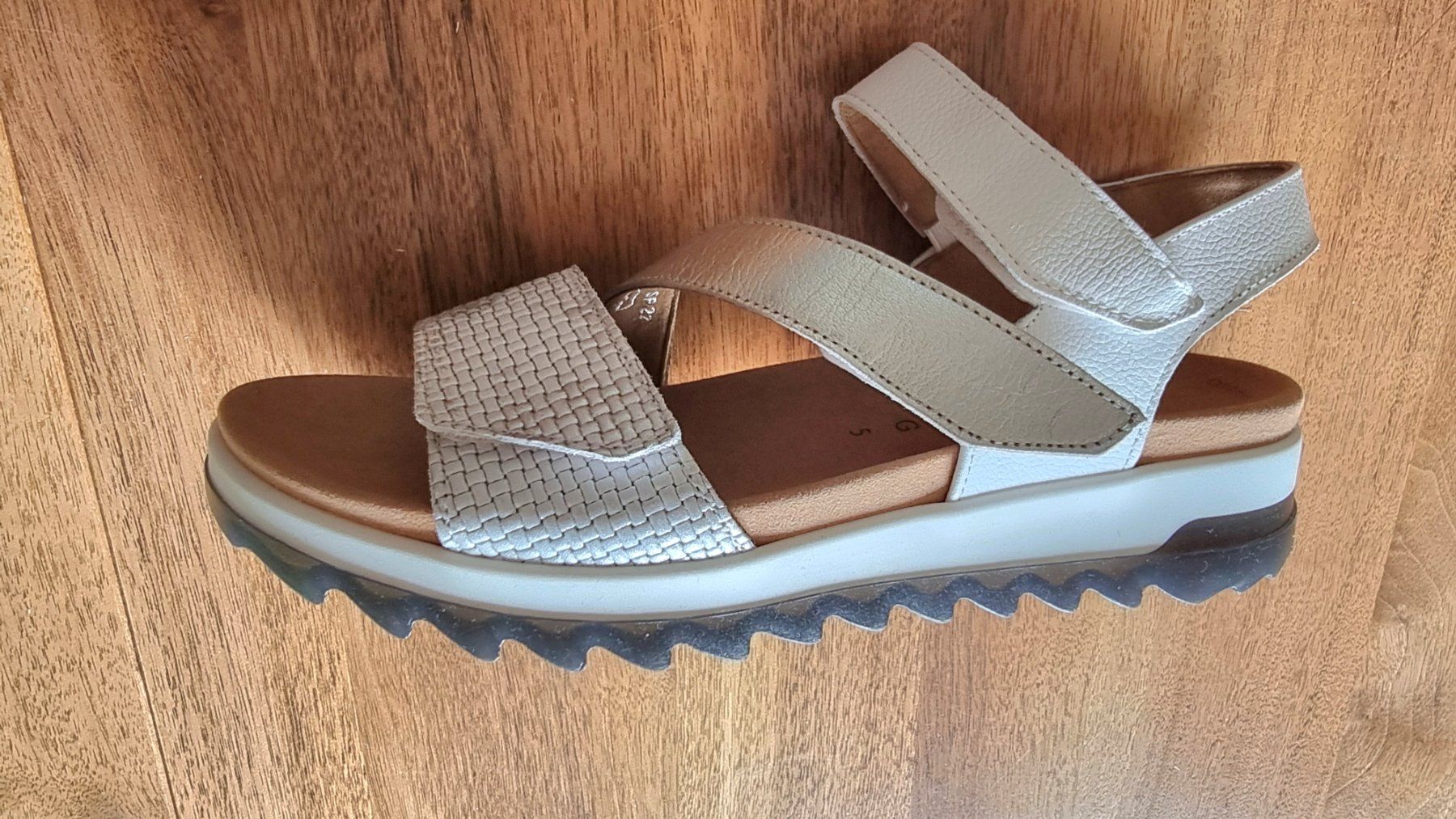 Gabor Scarpe da donna: Sandalen Gabor top – Nuovo (secondo la descrizione) da Veltheim AG venduto da Kathrin020 1