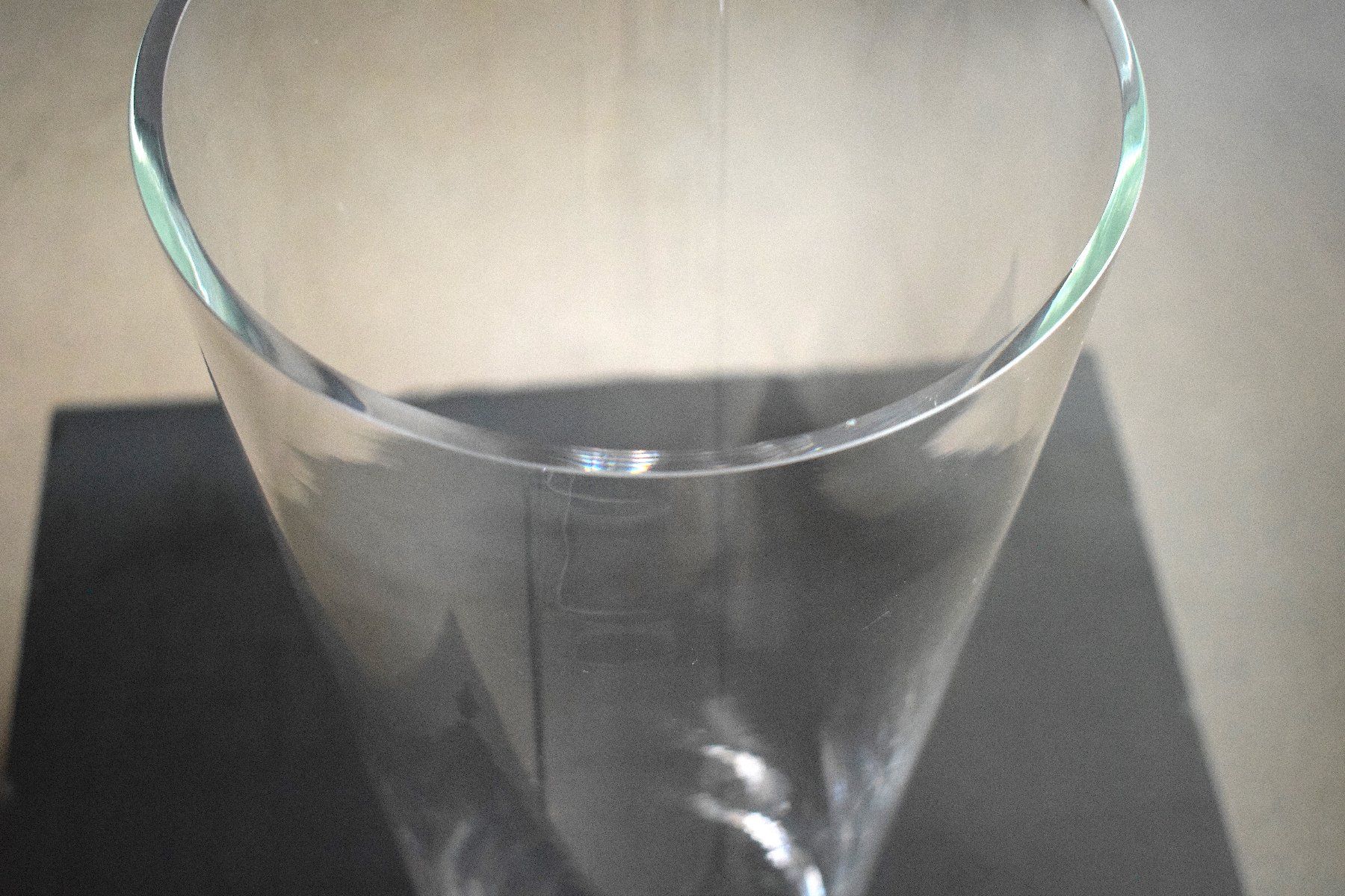 Vasen & Gefässe: Gr. Bodenvase Hohe Vase Schirmständer elegant hoch – Gebraucht aus Dulliken von ichwettichhett 5